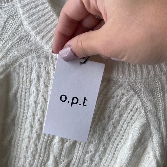 NWT - O.P.T. White knit sweater - size med - Picture 8 of 10